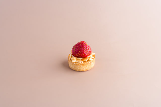 2x Strawberry Fraisier Bites — product detail