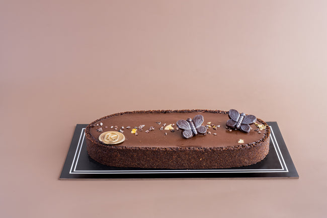 Chocolate Heist whole cake or tart